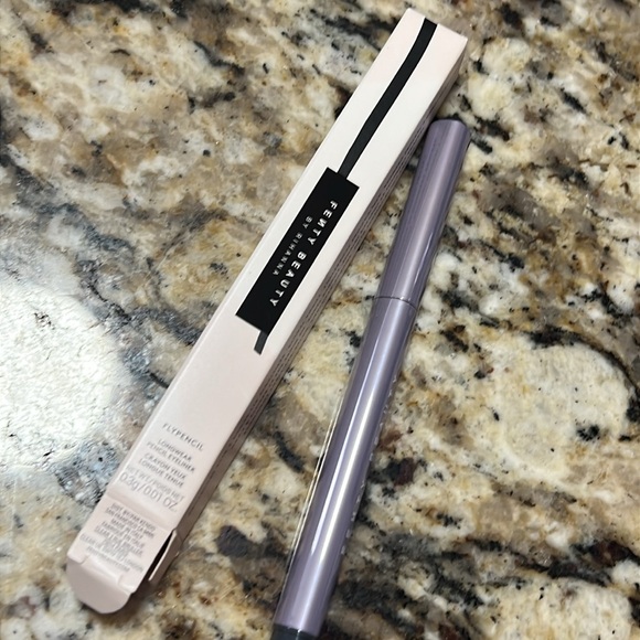 💕⚡️Fenty Bachelor Pad Flypencil - Picture 2 of 9